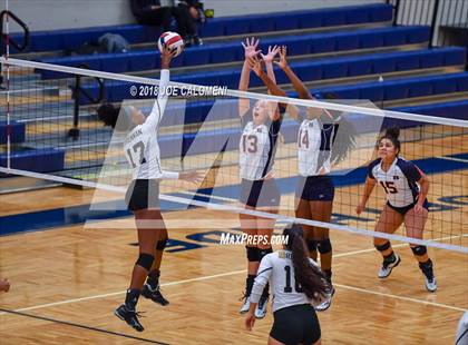 Thumbnail 1 in Brandeis vs Brennan photogallery.