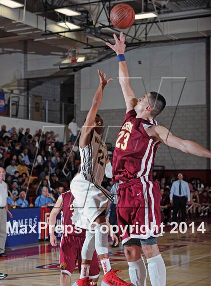 Thumbnail 3 in Cantwell-Sacred Heart vs. Bishop Montgomery (CIF SoCal Regional D4 Final) photogallery.