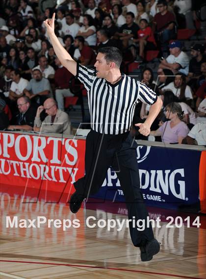 Thumbnail 2 in Cantwell-Sacred Heart vs. Bishop Montgomery (CIF SoCal Regional D4 Final) photogallery.