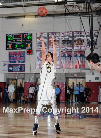 Thumbnail 3 in Cantwell-Sacred Heart vs. Bishop Montgomery (CIF SoCal Regional D4 Final) photogallery.