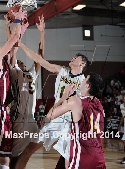 Thumbnail 3 in Cantwell-Sacred Heart vs. Bishop Montgomery (CIF SoCal Regional D4 Final) photogallery.