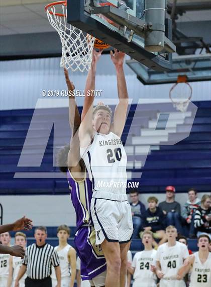 Thumbnail 1 in Kingfisher vs. Chickasha photogallery.