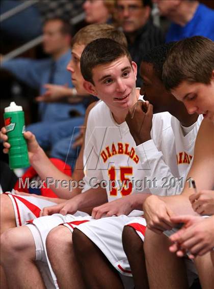 Thumbnail 2 in Mission Viejo vs. Brea Olinda (OC North/South Challenge) photogallery.