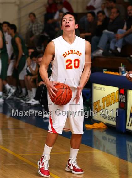 Thumbnail 1 in Mission Viejo vs. Brea Olinda (OC North/South Challenge) photogallery.