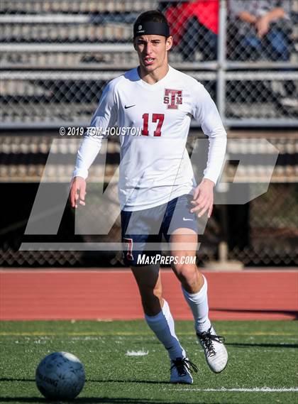 Thumbnail 2 in St. Margaret's @ Nogales (CIF-SS D5 Semifinal) photogallery.