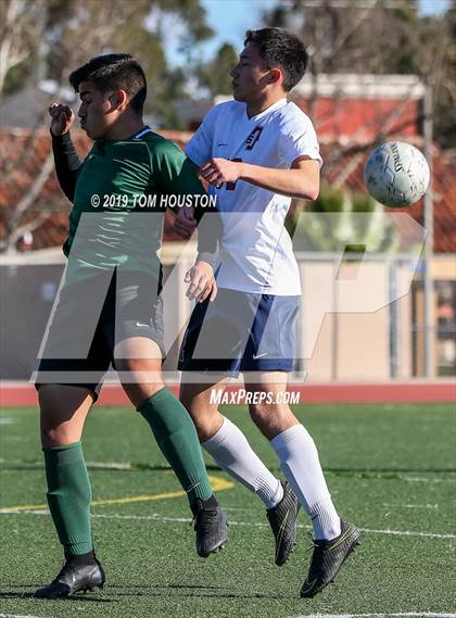 Thumbnail 1 in St. Margaret's @ Nogales (CIF-SS D5 Semifinal) photogallery.