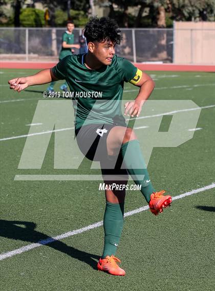 Thumbnail 2 in St. Margaret's @ Nogales (CIF-SS D5 Semifinal) photogallery.