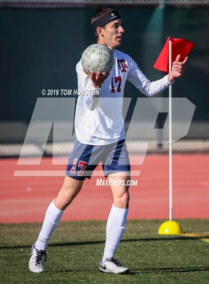 Thumbnail 3 in St. Margaret's @ Nogales (CIF-SS D5 Semifinal) photogallery.