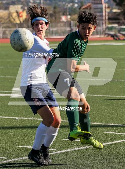 Thumbnail 1 in St. Margaret's @ Nogales (CIF-SS D5 Semifinal) photogallery.