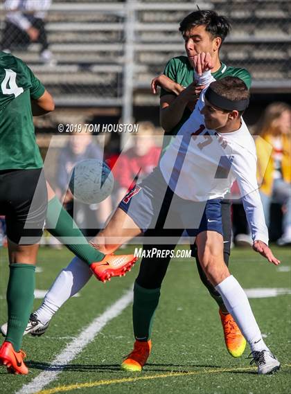 Thumbnail 2 in St. Margaret's @ Nogales (CIF-SS D5 Semifinal) photogallery.