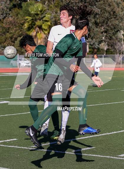 Thumbnail 2 in St. Margaret's @ Nogales (CIF-SS D5 Semifinal) photogallery.