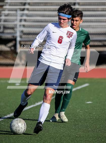 Thumbnail 2 in St. Margaret's @ Nogales (CIF-SS D5 Semifinal) photogallery.