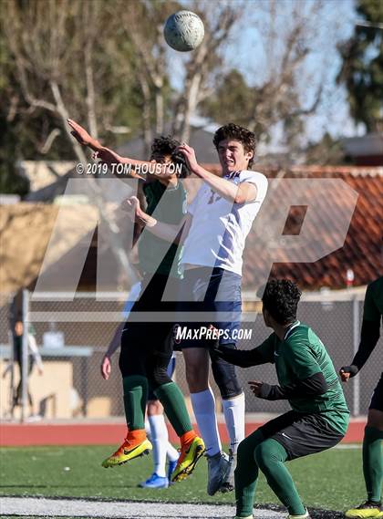 Thumbnail 3 in St. Margaret's @ Nogales (CIF-SS D5 Semifinal) photogallery.