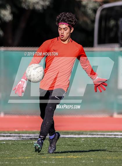 Thumbnail 1 in St. Margaret's @ Nogales (CIF-SS D5 Semifinal) photogallery.