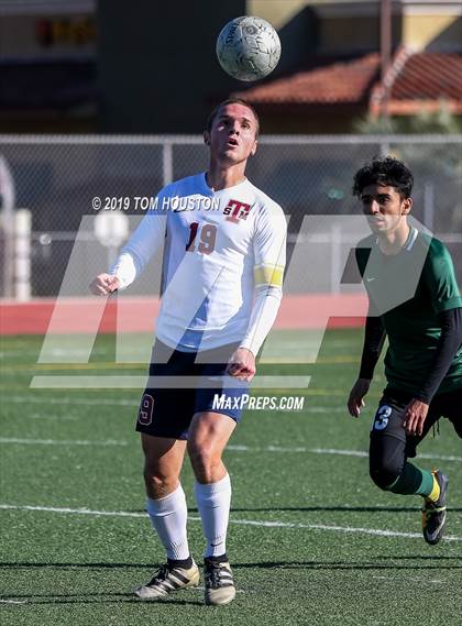 Thumbnail 1 in St. Margaret's @ Nogales (CIF-SS D5 Semifinal) photogallery.
