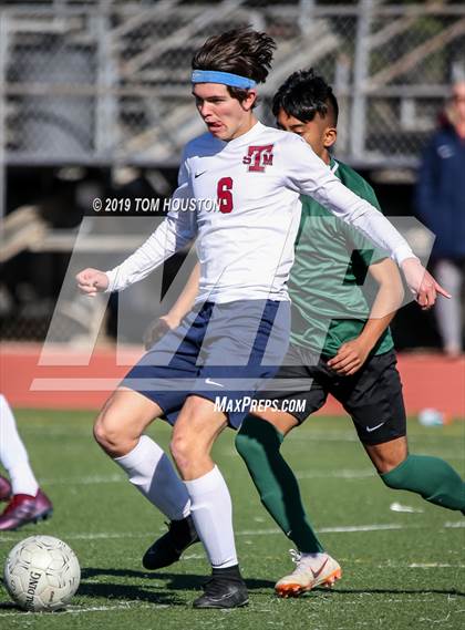 Thumbnail 2 in St. Margaret's @ Nogales (CIF-SS D5 Semifinal) photogallery.
