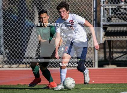 Thumbnail 1 in St. Margaret's @ Nogales (CIF-SS D5 Semifinal) photogallery.