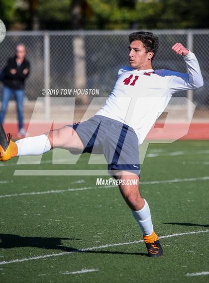 Thumbnail 3 in St. Margaret's @ Nogales (CIF-SS D5 Semifinal) photogallery.