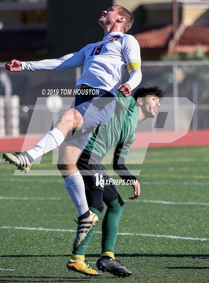 Thumbnail 2 in St. Margaret's @ Nogales (CIF-SS D5 Semifinal) photogallery.