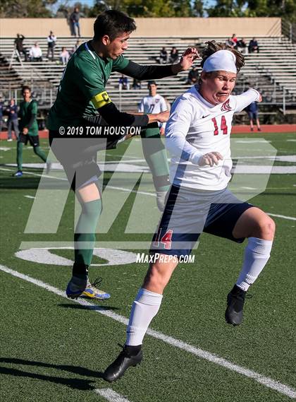 Thumbnail 2 in St. Margaret's @ Nogales (CIF-SS D5 Semifinal) photogallery.