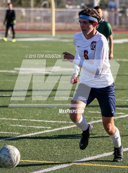 Thumbnail 1 in St. Margaret's @ Nogales (CIF-SS D5 Semifinal) photogallery.