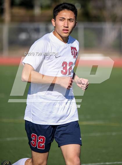 Thumbnail 1 in St. Margaret's @ Nogales (CIF-SS D5 Semifinal) photogallery.