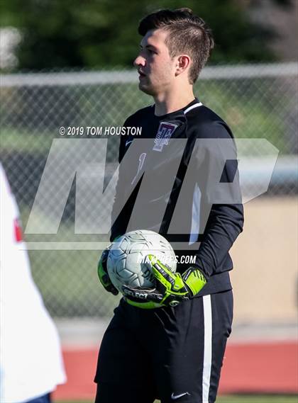 Thumbnail 2 in St. Margaret's @ Nogales (CIF-SS D5 Semifinal) photogallery.