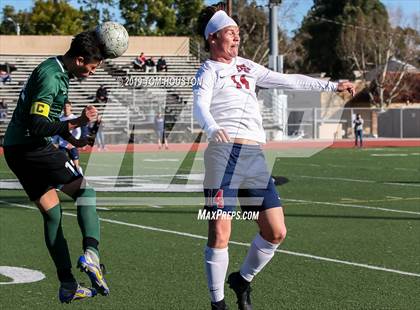 Thumbnail 2 in St. Margaret's @ Nogales (CIF-SS D5 Semifinal) photogallery.