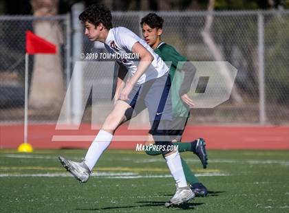Thumbnail 3 in St. Margaret's @ Nogales (CIF-SS D5 Semifinal) photogallery.