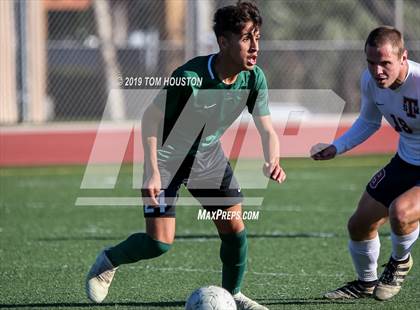 Thumbnail 1 in St. Margaret's @ Nogales (CIF-SS D5 Semifinal) photogallery.