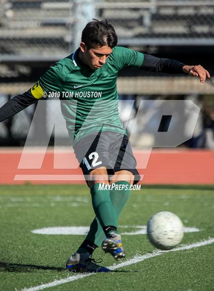 Thumbnail 3 in St. Margaret's @ Nogales (CIF-SS D5 Semifinal) photogallery.