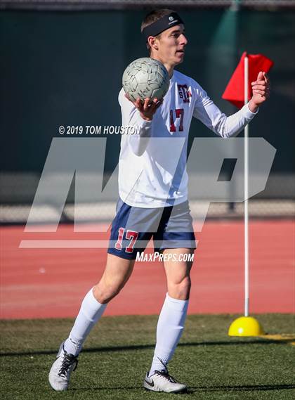 Thumbnail 1 in St. Margaret's @ Nogales (CIF-SS D5 Semifinal) photogallery.