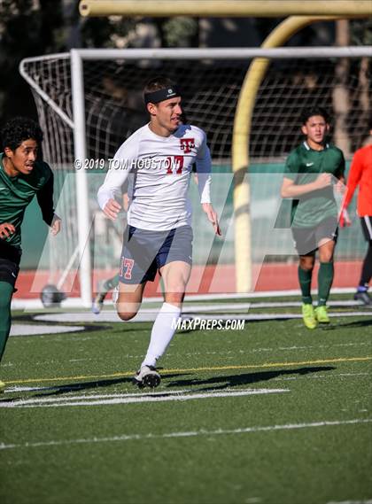 Thumbnail 2 in St. Margaret's @ Nogales (CIF-SS D5 Semifinal) photogallery.