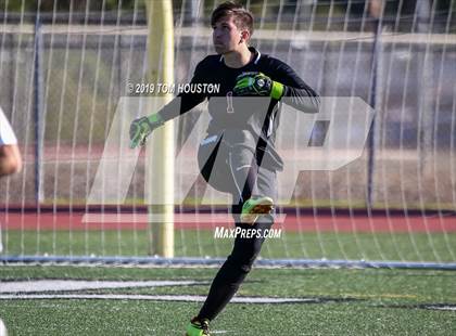 Thumbnail 2 in St. Margaret's @ Nogales (CIF-SS D5 Semifinal) photogallery.