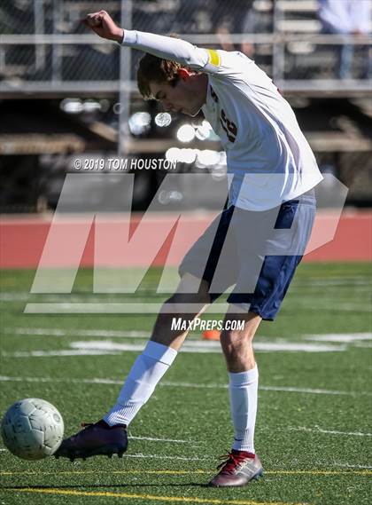 Thumbnail 2 in St. Margaret's @ Nogales (CIF-SS D5 Semifinal) photogallery.
