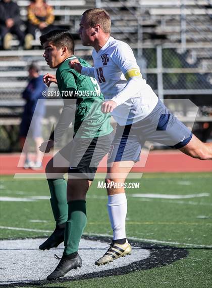 Thumbnail 3 in St. Margaret's @ Nogales (CIF-SS D5 Semifinal) photogallery.
