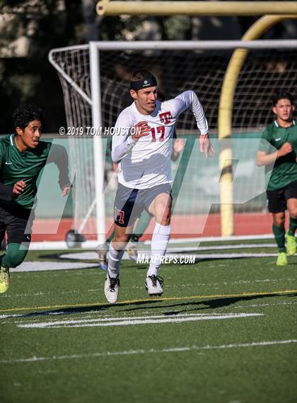 Thumbnail 1 in St. Margaret's @ Nogales (CIF-SS D5 Semifinal) photogallery.