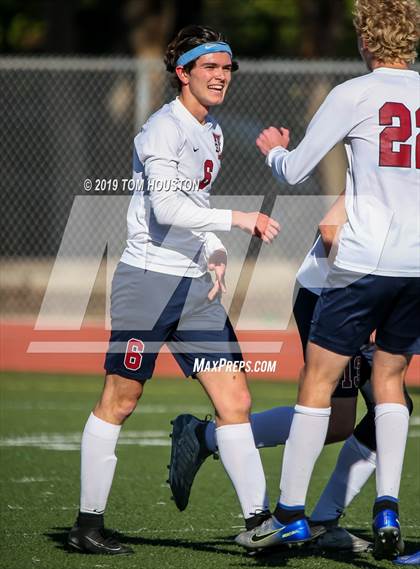 Thumbnail 1 in St. Margaret's @ Nogales (CIF-SS D5 Semifinal) photogallery.