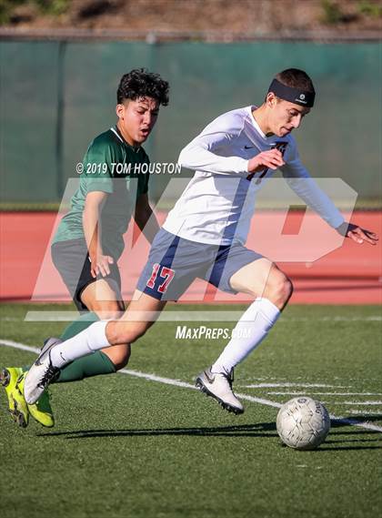 Thumbnail 2 in St. Margaret's @ Nogales (CIF-SS D5 Semifinal) photogallery.