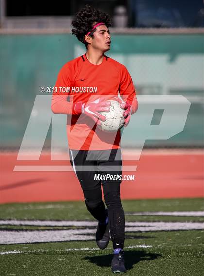 Thumbnail 1 in St. Margaret's @ Nogales (CIF-SS D5 Semifinal) photogallery.
