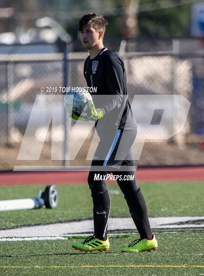 Thumbnail 2 in St. Margaret's @ Nogales (CIF-SS D5 Semifinal) photogallery.