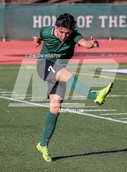 Thumbnail 3 in St. Margaret's @ Nogales (CIF-SS D5 Semifinal) photogallery.