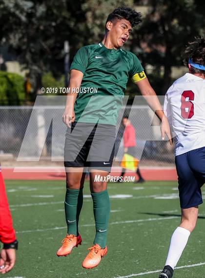 Thumbnail 2 in St. Margaret's @ Nogales (CIF-SS D5 Semifinal) photogallery.