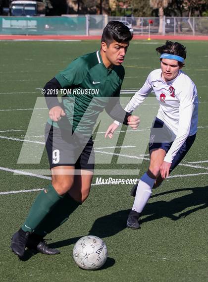 Thumbnail 1 in St. Margaret's @ Nogales (CIF-SS D5 Semifinal) photogallery.