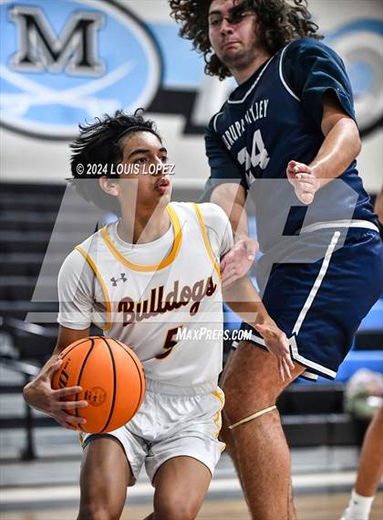 Thumbnail 1 in West Covina vs. Jurupa Valley photogallery.
