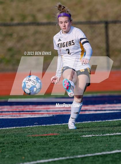 Thumbnail 2 in Harris County vs Lamar County (Trojan Cup) photogallery.