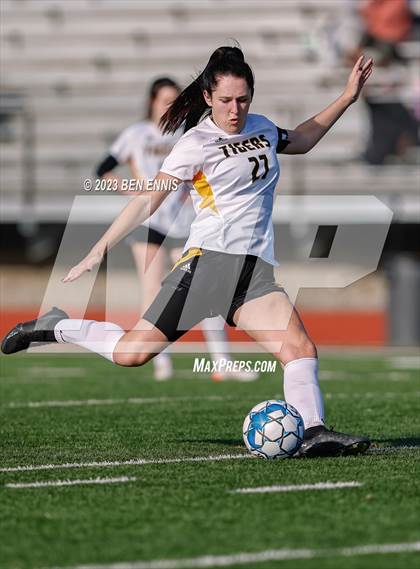 Thumbnail 3 in Harris County vs Lamar County (Trojan Cup) photogallery.