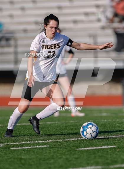 Thumbnail 1 in Harris County vs Lamar County (Trojan Cup) photogallery.