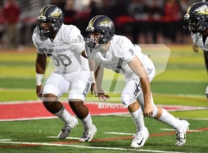 Thumbnail 2 in St. John Bosco @ San Clemente (DIV 1 CIF SS Playoff Quarterfinal) photogallery.