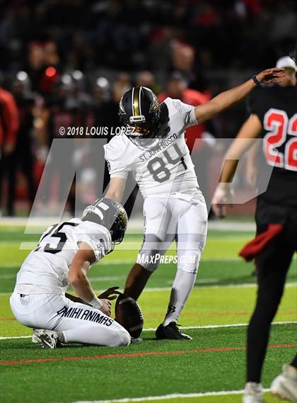 Thumbnail 3 in St. John Bosco @ San Clemente (DIV 1 CIF SS Playoff Quarterfinal) photogallery.
